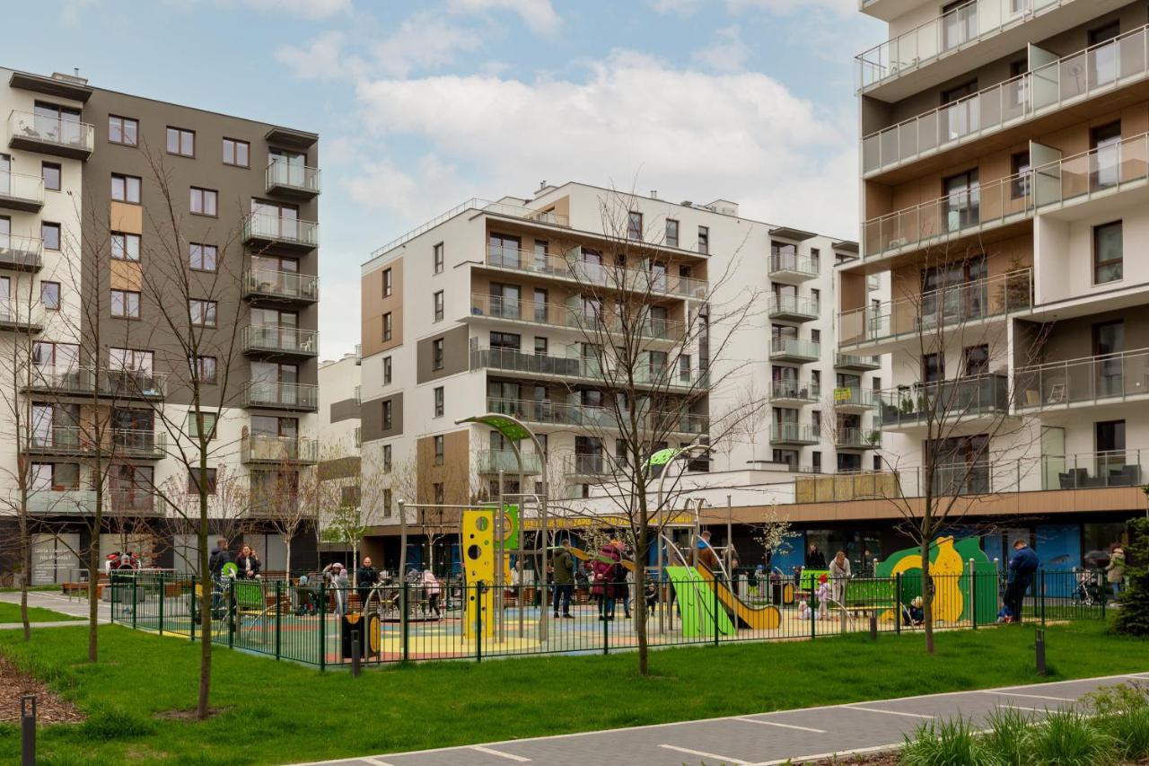 Forum Wola Jana Kazimierza Apartment By Noclegi Renters Warsaw Ngoại thất bức ảnh